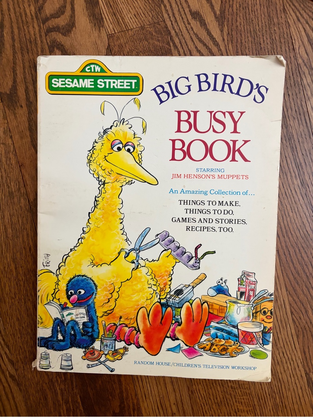 Sesame Street Big Bird’s Busy Book Starring Jim Henson’s Muppets 1975 Vintage